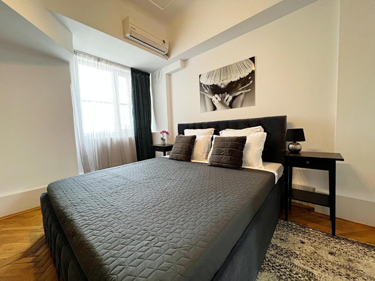 City View - Luxury Apartment - Sanador Victoriei Bucharest Exterior photo